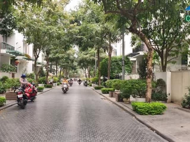Bán nhà Liền kề FAFIM Ô tô tránh Ngã Tư Sở 100m2*5T Thang Máy, Vỉa hè chỉ 26 tỷ
