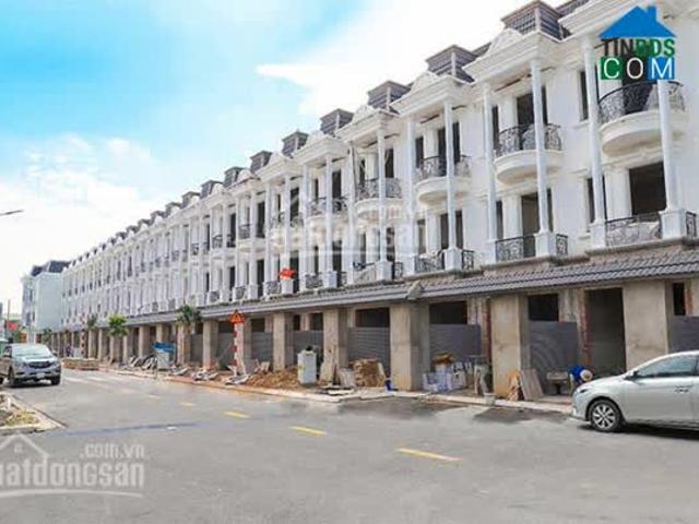Bán Nhà Liền Kề Đường Lớn