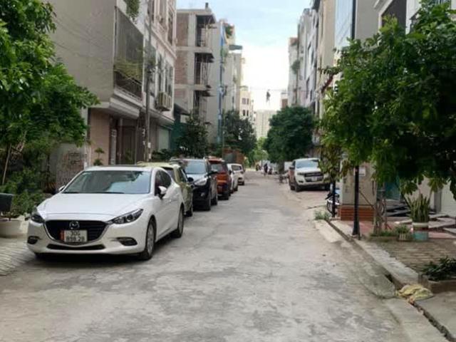Bán nhà LK khu DV Cây Quýt La khê, tặng nội thất xịn, dân xây, 50m2, giá 7.6 tỷ