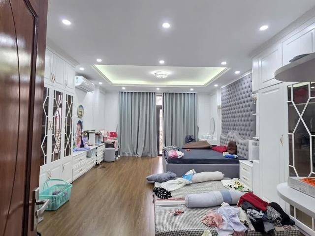 Bán nhà Lk Vạn Phúc DT 50m2, 7 Tầng, MT 5m, Giá 23.5 Tỷ Hà Đông Hà Nội