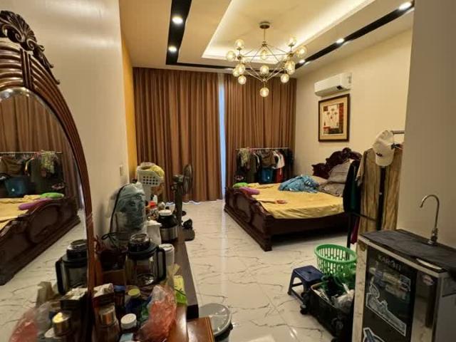 Bán Nhà Lô Góc Hoàng Minh Đạo Ô Tô Tránh, Vị Trí Đẹp • Diện tích: 57/58m² Mặt tiền: 4,3m