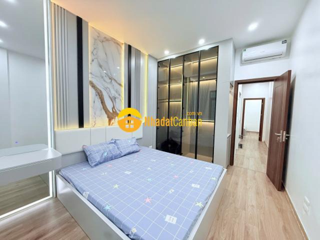 Bán nhà lô góc nội thất đẹp, gần phố hồng mai hai bà trưng, 40m2 x 4 tầng chỉ hơn 9 tỷ