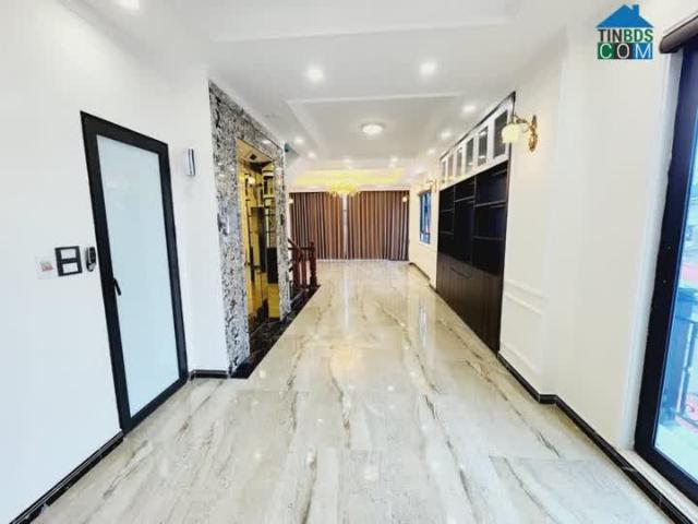 Bán nhà lô góc Quang Trung chính chủ, 54m2, 5 tầng thang máy, mặt tiền 9m, nhà mới, giá hơn 6 tỷ