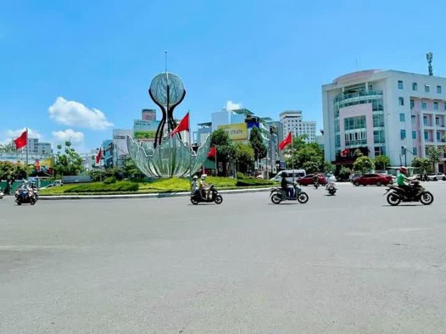 Bán Nhà Đẹp 2 Tấng TTTP Mặt Tiến Núi 1 Phước Tiên Nha Trang