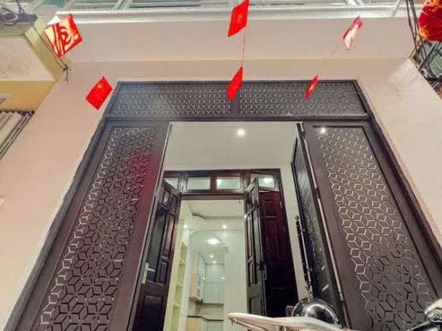 Bán Nhà Đẹp 50M 12. X Tỷ Lô Góc 2 Thoáng Nhà Dân Xây Chắc Chắn Chỉ Việc Vào Ở Tại Quận