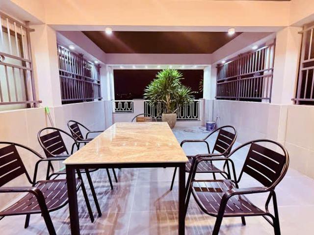 Bán nhà đẹp 6 lầu hẻm 535 Thống Nhất 100m2 có T. Máy gần trường Phan Tây Hồ tặng NT 12.8 tỷ