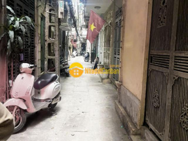 Bán nhà đẹp chỉ việc về ở luôn ngõ lạc trung giá 2.78 tỷ, 30mx3t, mt 5m