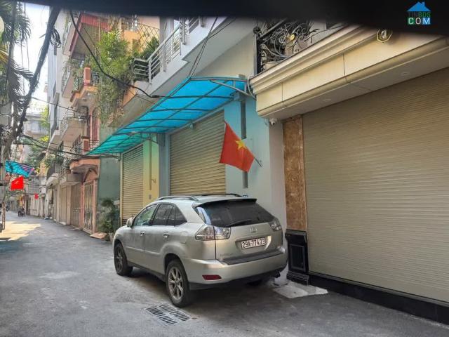 Bán nhà ĐẸP Âu Cơ 60m2 x 6T x MT 4.5 Gara Oto Ngõ thông muôn ngả Hướng ĐN