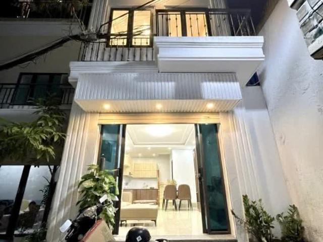 Bán nhà đẹp – dân xây độc lập, full nội thất phù hợp ở hoặc cho thuê, đặc biệt cho thuê làm food
