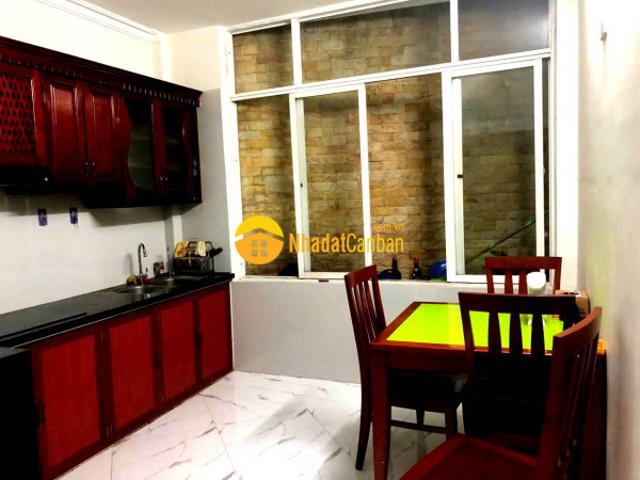Bán nhà đẹp dân xây đường hoàng mai. Ô tô. dt 34m2. Mt 3.5m. 4 tầng. Giá 5.68 tỷ