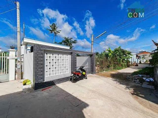Bán nhà đẹp diện tích rộng lộ ôtô Hẻm 4m đương nguyễn thông