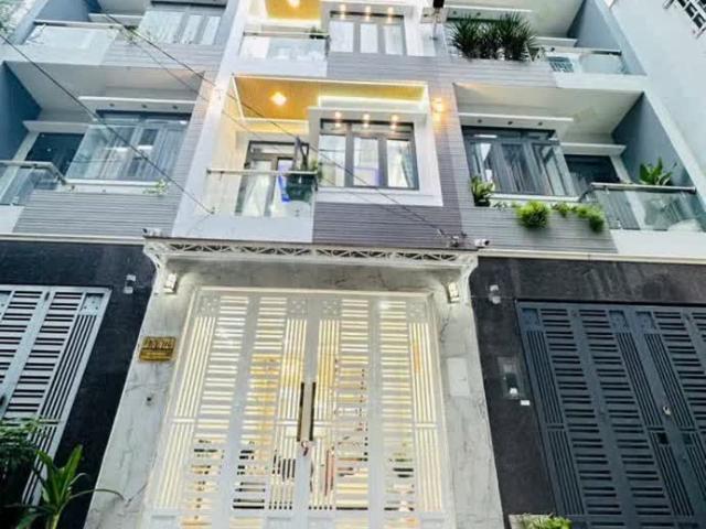 Bán nhà đẹp full nội thất, KDC đồng bộ, xe hơi vào tận nhà, chỉ 5 phút đến Quận 7