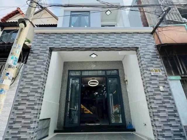 Bán nhà đẹp full nội thất Q7 Diện tích: 4m x 15.5m Giá bán: 7 Tỷ 750 Triệu