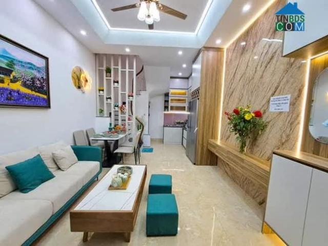 Bán Nhà Đẹp Hoàng Mai 10M Ra Mặt Ngõ Ô Tô Tránh Dt: 35m2 5 Tầng Giá Hơn 4 Tỷ