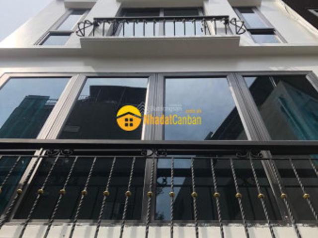 Bán nhà đẹp hoàng quốc việt, lô góc, ô tô tránh, kd, 55m, 5t, 4.2m giá chỉ 13tỷ lh hải cg 0966866