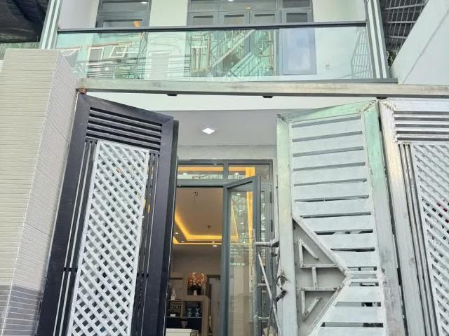 Bán nhà đẹp Huỳnh Tấn Phát, Tân Phú, Quận 7 4.63m x 23m