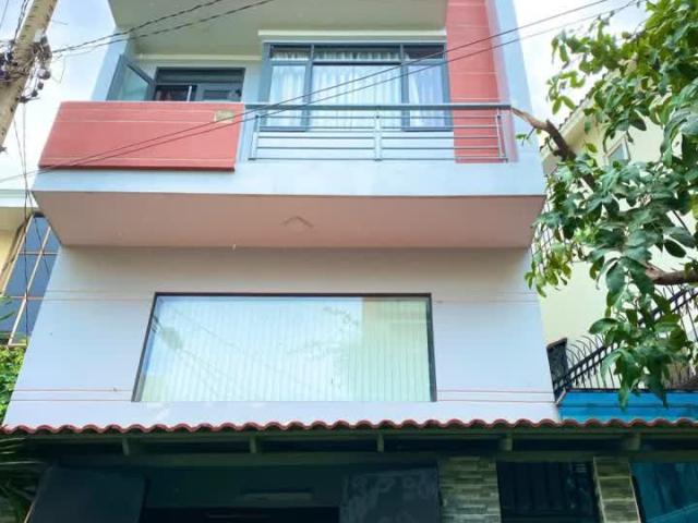 Bán nhà Đẹp, HXH 6m, 200m ra Chợ Hoàng Hoa Thám, 5 Tầng, 6PN 70m2 chỉ 8.7 tỷ. P12 Tân Bình