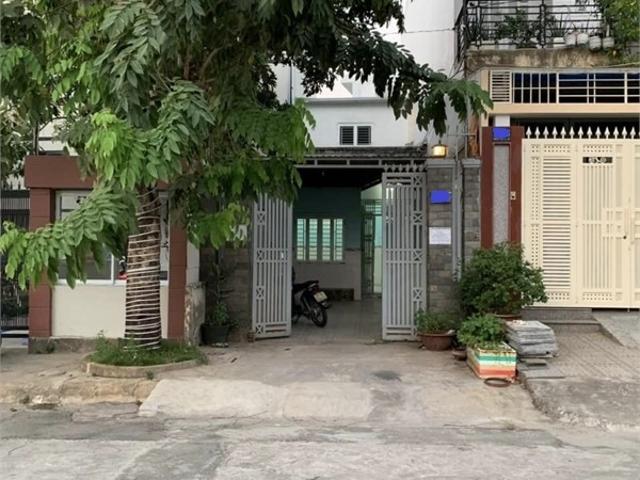 Bán nhà đẹp ở luôn Trần Hưng Đạo, Hoàn Kiếm 45m, 5T, MT7m, giá 24 tỷ. LH 0366051