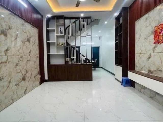Bán Nhà Đẹp Đền Lừ Hoàng Mai – 43m² –5 Ngủ An Cư – Cho Thuê – Giá 7.1 Tỷ