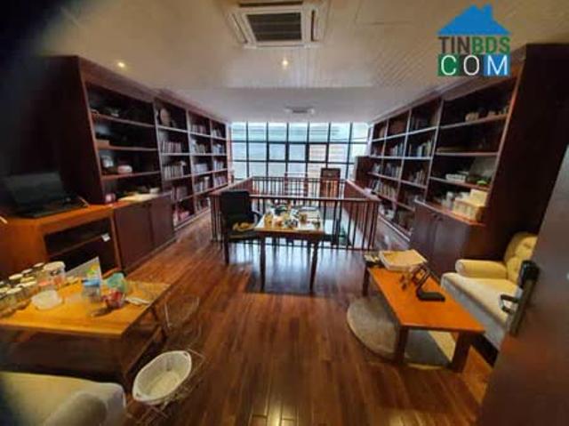 Bán nhà đẹp Ngọc Thuỵ 113m2, 7 tầng 8 phòng, DT 80tr/ tháng giá 22 tỷ