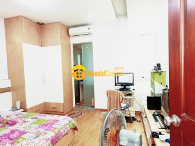 Bán nhà đẹp ở ngay hẻm ôtô ngã 3 thoại ngọc hầu nguyễn sơn 50m2 chỉ 5.1 tỷ