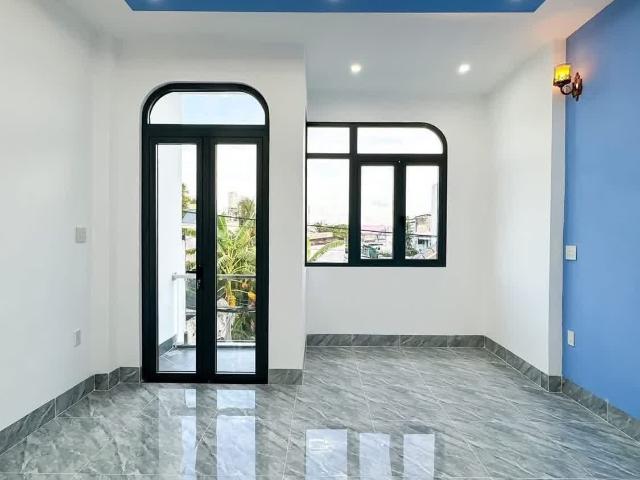 Bán Nhà Đẹp Tương Bình Hiệp – 1 Trệt 1 Lầu Hẻm Xe Hơi Sổ Hồng Riêng