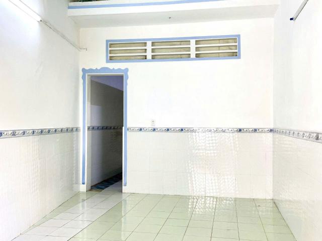 Bán nhà đẹp Vị trí đắc địa Âp Đình, xã Tân Xuân, Hóc Môn Gần đầy đủ tiện ích Giá chỉ 2,3 tỷ
