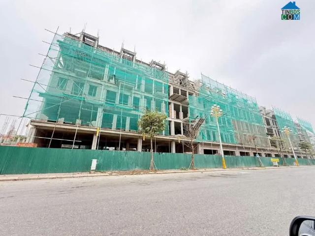 Bán nhà phố mặt shophouse KĐT Bắc Đầm Vạc, Vĩnh Yên DT 108m2, giá: 8,4 tỷ