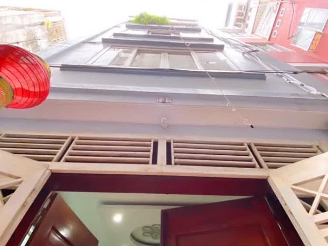 Bán nhà phố Minh Khai dân xây ngõ rộng 50m ra mặt phố diện tích 52m2 giá chào 11 tỷ