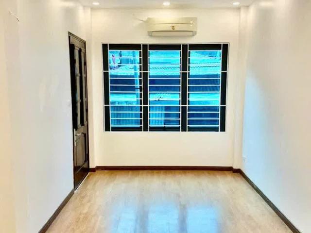 Bán nhà phố Minh Khai, Hai Bà Trưng 30m, 5 tầng. Giá: 7.15 tỷ