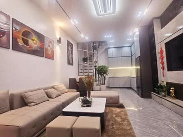 Bán nhà phố Nguyễn Đức Cảnh, Hoàng Mai 41m, 4 tầng. Giá: 7.5 tỷ. LH: 0937158