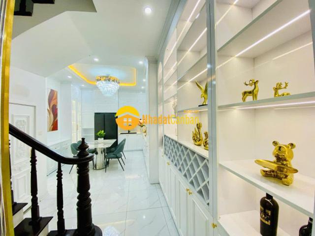 Bán nhà phố nguyễn chí thanh 55m2, 4 tầng đẹp long lanh giá quanh 14 tỷ hiếm đống đa