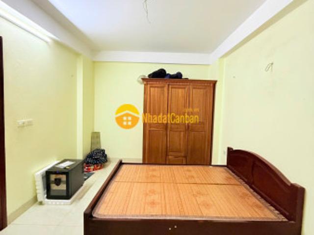 Bán nhà phố nguyễn chính hoàng mai gần kđt ao sào, 4 tầng mặt tiền rộng, ô tô đỗ cửa