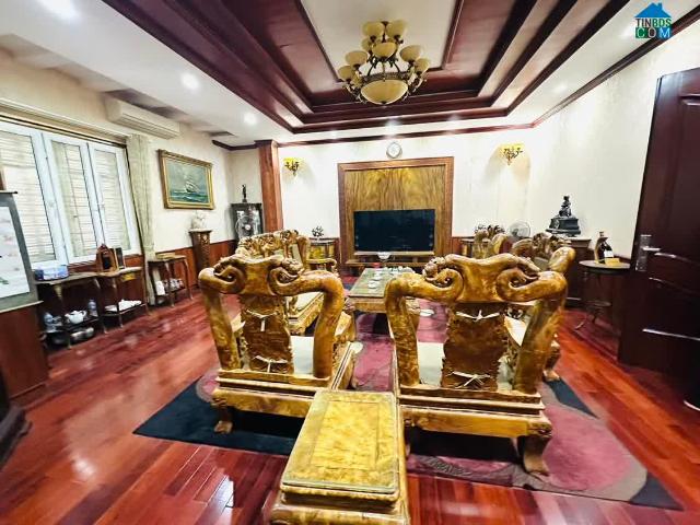 Bán nhà phố Nguyễn Ngọc Nại, Thanh Xuân 82m, 3 tầng, mt 7m. Giá: 22 tỷ