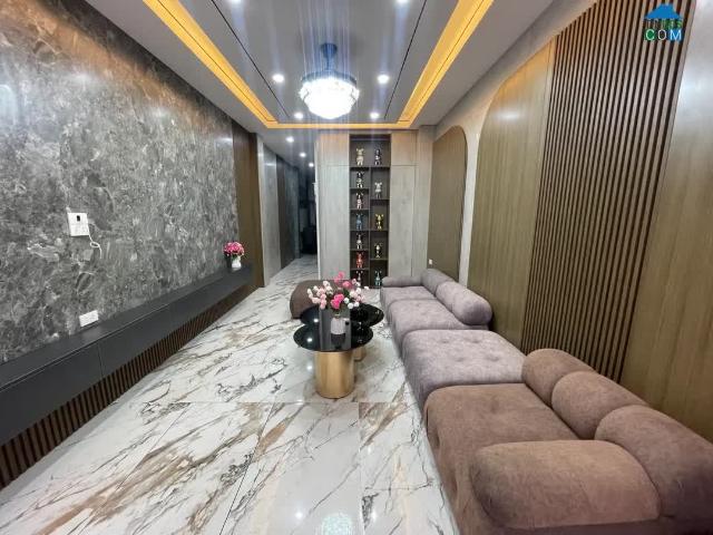 Bán Nhà Phố Đàm Quang Trung 45m2, 5T, Ô Tô Đỗ Cữa, Full Nội Thất, Vài Bước Ra Phố 9.5 Tỷ
