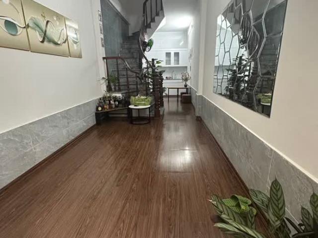 Bán nhà phố Bạch Mai tầm tiền hiếm, chủ bán gấp 26m2 giá 3.3 tỷ