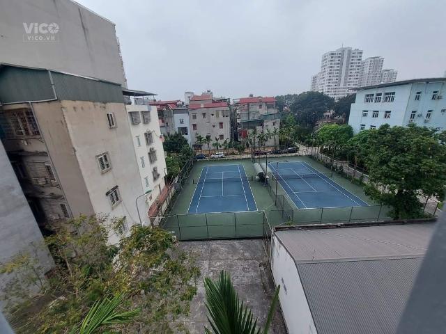 Bán nhà phố Cù Chính Lan 48,8m2, phân lô, ôtô tránh, giá 5,6tỷ