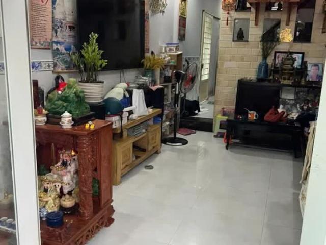 Bán nhà Phước Long B, 100m², 2 căn nhà 2 tầng, giá chỉ 5.3 tỷ