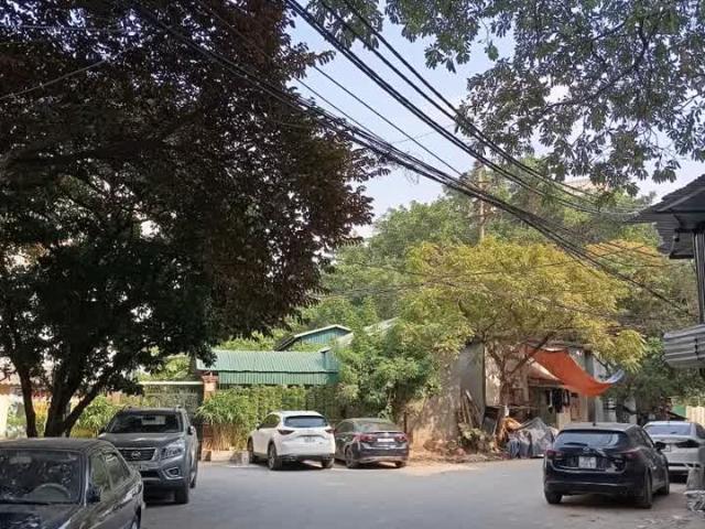 Bán nhà phố Hà Trì 1, ô tô đô cửa 40m, cho thuê hiệu suất, 82m, 10.5 tỷ