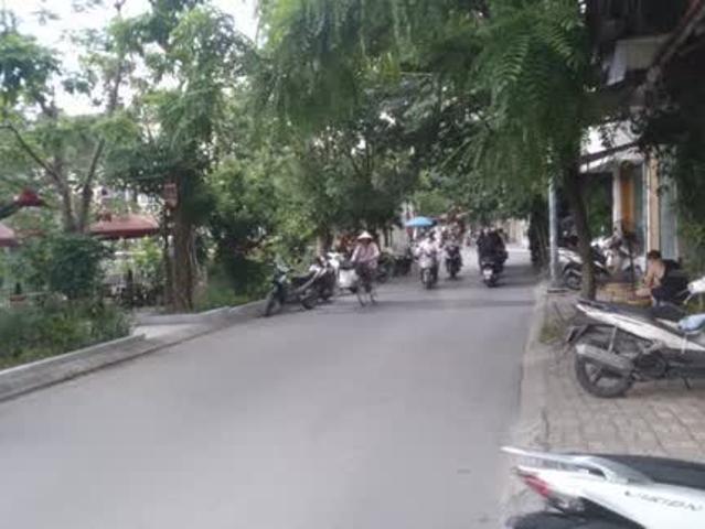 Bán nhà phố Đội Cấn. Bán nhà Hồ Đầm Tròn. Bán nhà 95m2 ngõ 135 Đội Cấn