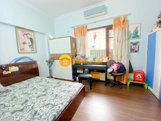 Bán nhà phố kim giang hoàng mai rất gần phố, ngõ thông, ô tô đỗ cửa, kd văn phòng