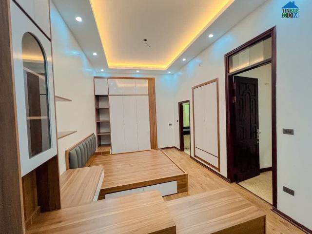 Bán nhà phố Lạc Trung Hai Bà Trưng, 37m2 ở ngay giá chỉ 6,79 tỷ