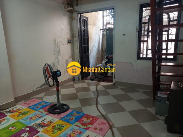 Bán nhà phố lụa, vạn phúc 40m2, 3 tầng, chủ bán đất tặng nhà, ngõ thông thoáng, 4,2 tỷ