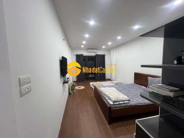 Bán nhà phố lĩnh nam hoàng mai, ô tô đỗ cửa, rất gần mặt phố, nhà đẹp 5 tầng ở ngay