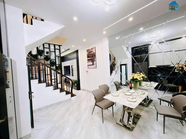 Bán nhà phố Phương Mai ô tô qua nhà kinh doanh, Dt 46m2, 4t, mt 4.1m