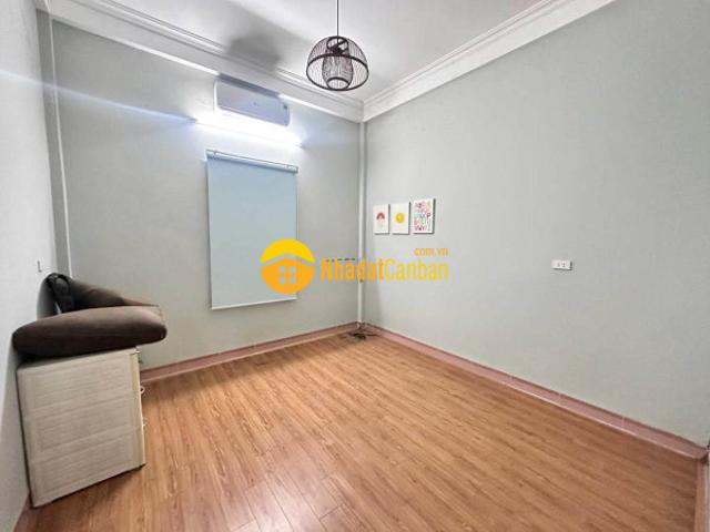 Bán nhà phố phan đình giót gần đường giải phóng, phân lô ô tô đỗ cửa, giá đầu tư