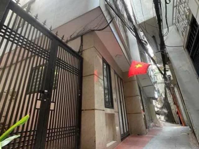 Bán Nhà Phố Pháo Đài Láng. KV TT Đống Đa_Nhà Đẹp, NhiềuTiên Ích
