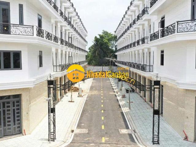 Bán nhà phố thương mại kdc bảo ngọc hẻm xe tải, dân trí cao. 60m2 chỉ 6 tỷ. Lh0842865