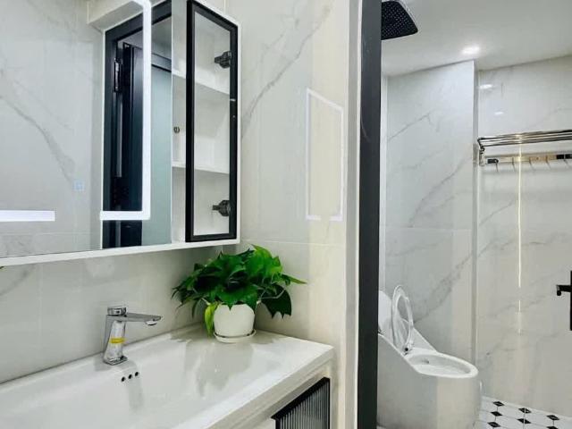 Bán Nhà Phố Thống Nhất P. 16 Gò Vấp – Hẻm Ô Tô 5M – 5 Tầng Kiên Cố – Ngang 4.5m Chuẩn Đẹp