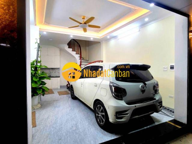 Bán nhà phố thạch bàn long biên, căn góc 30m2, 6 tầng gara ô tô đỗ cửa, giá 7 tỷ